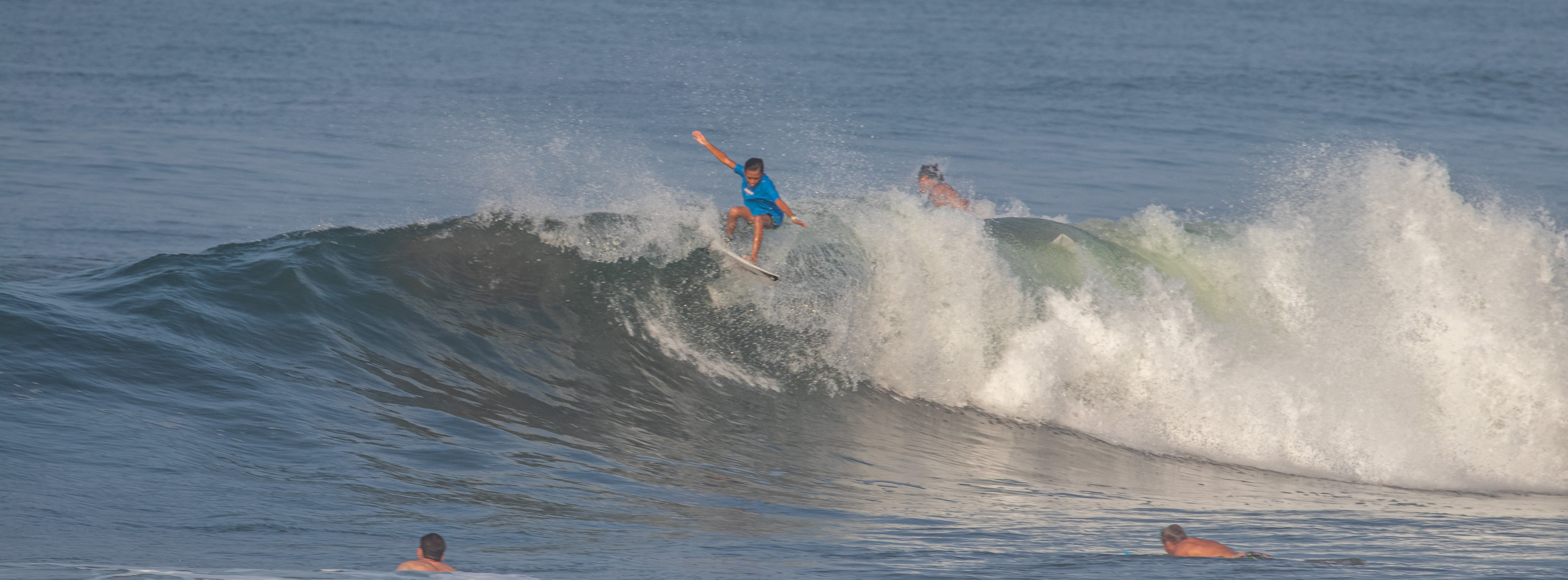 Grom doing a turn at the Rivermouth.