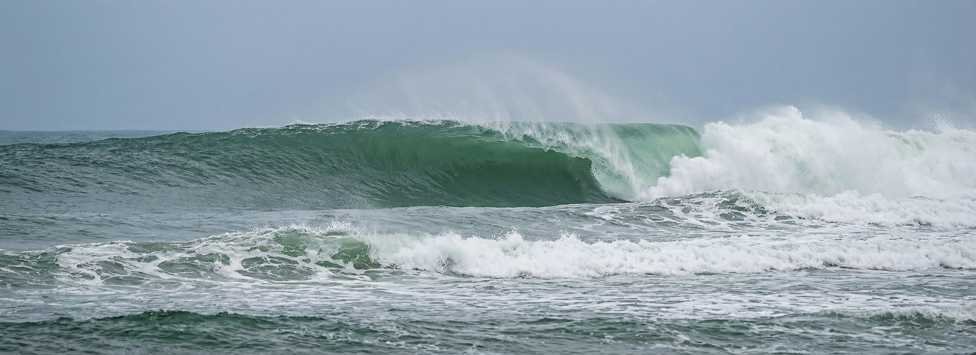 Fast barreling right at Sindhu right.